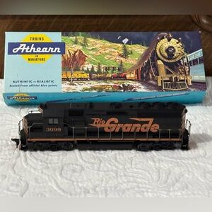 Athearn Rio Grande HO Model Train 🚂 , GP-40-2, # 3099 in original box